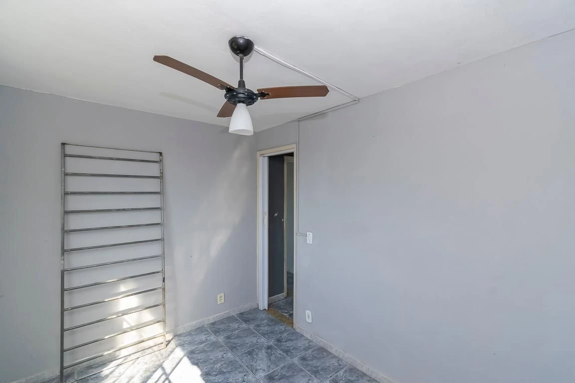 Unfurnished 2-bedroom apartment with 1 parking space — photo 4