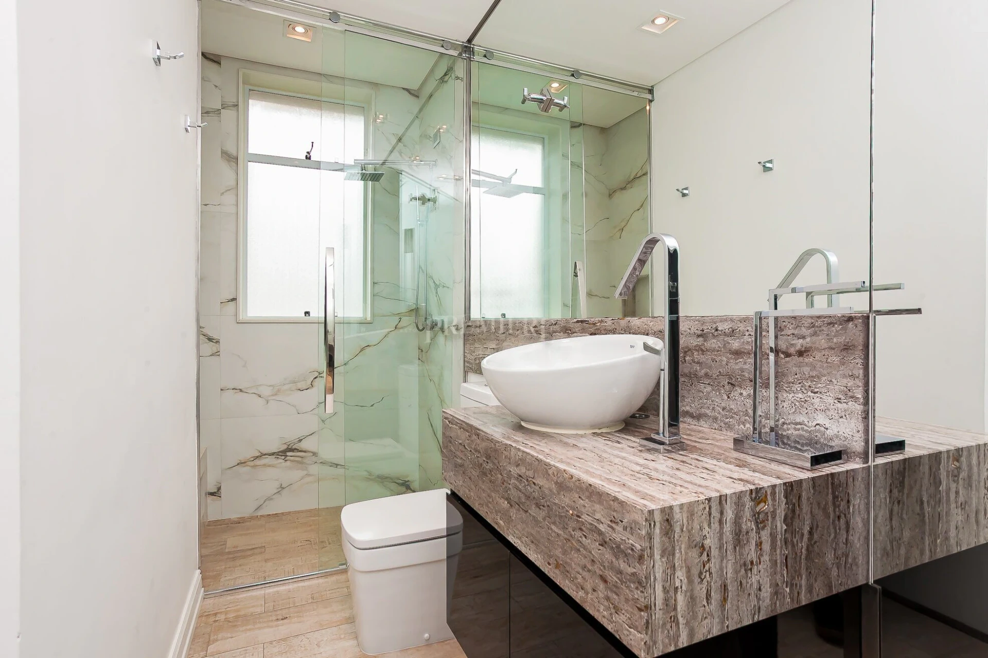 112 m² apartment with a bathtub and floor-to-ceiling windows — photo 24