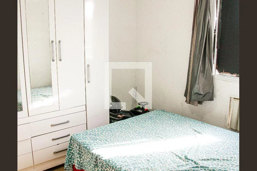Furnished 2-bedroom apartment with a gas stove kitchen — photo 2