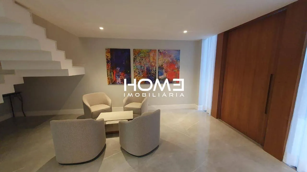 House with 4 bedrooms and 5 bathrooms mountain view — photo 34