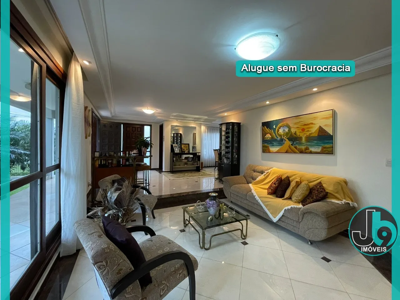 Furnished house with 5 bedrooms and 2 bathrooms