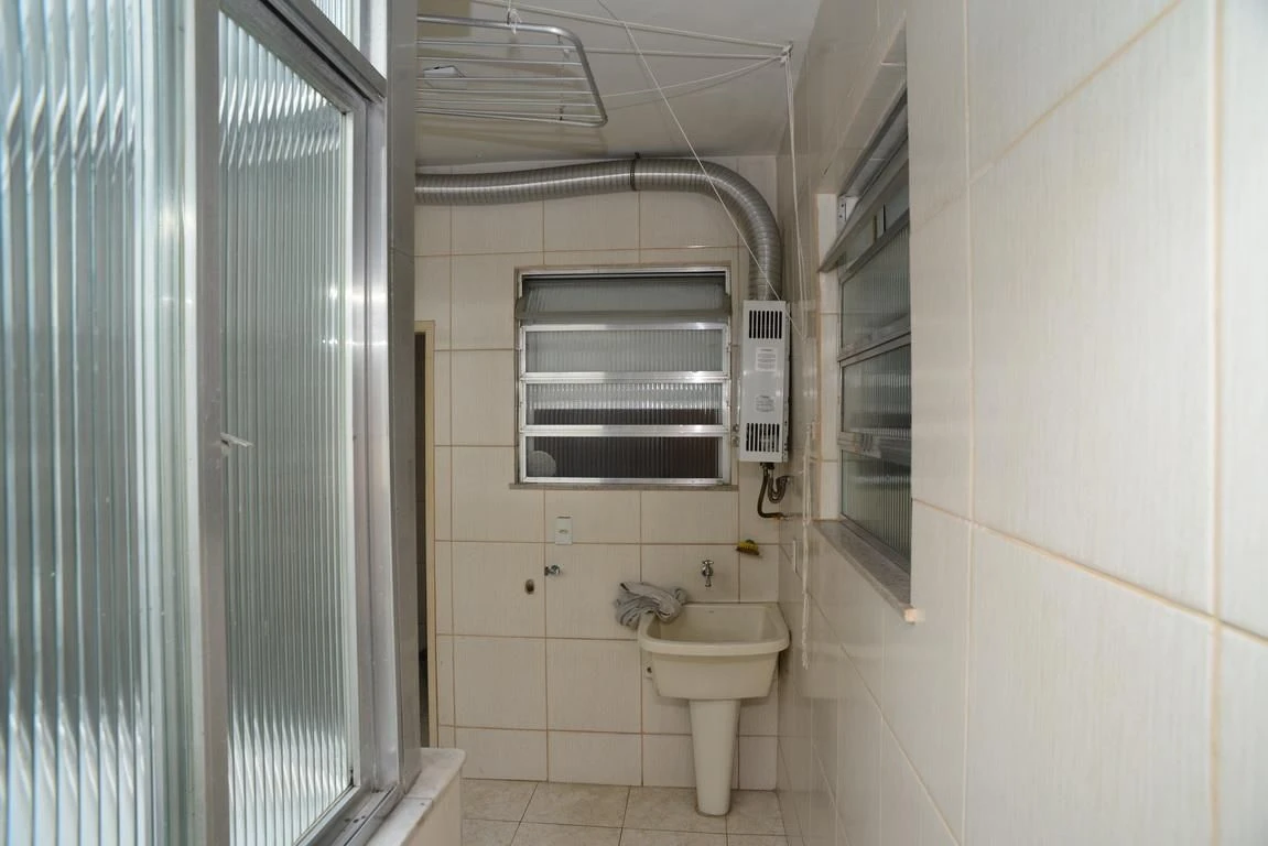 Rental apartment with 3 bedrooms and a balcony — photo 14