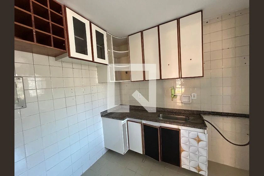 Квартира з 2 спальнями та кухнею з газовою плитою — photo 12