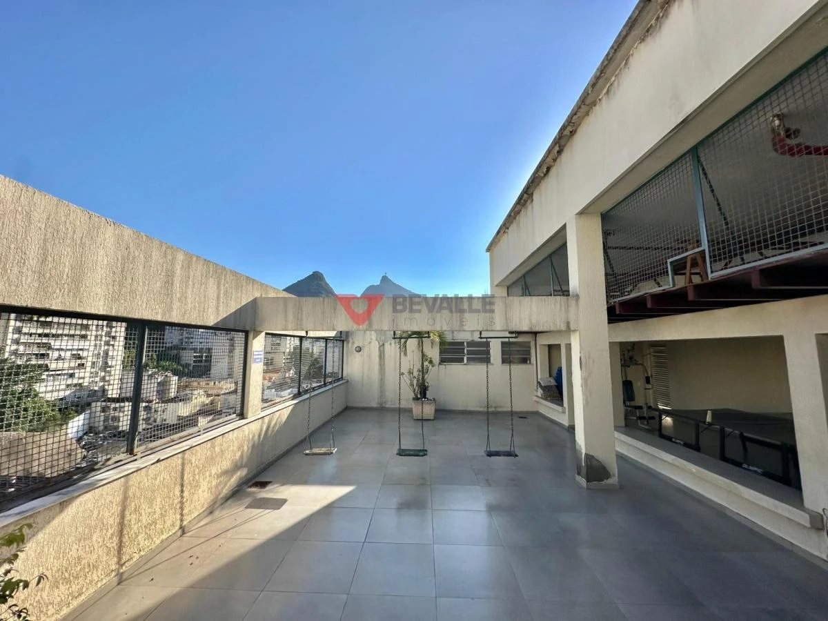 Cobertura linear com 300 m² e 5 quartos — photo 49