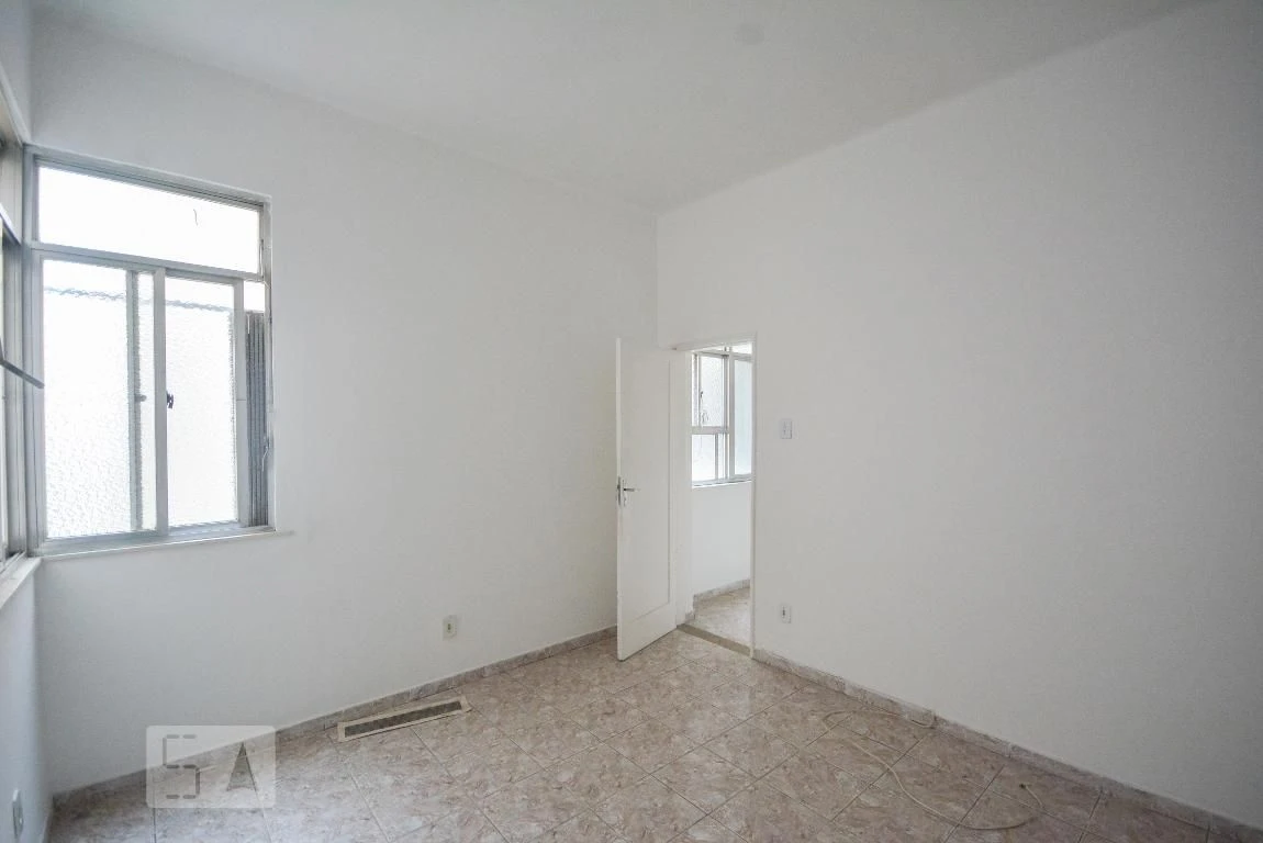 Apartamento com 2 quartos, 1 suíte e 2 banheiros — photo 17
