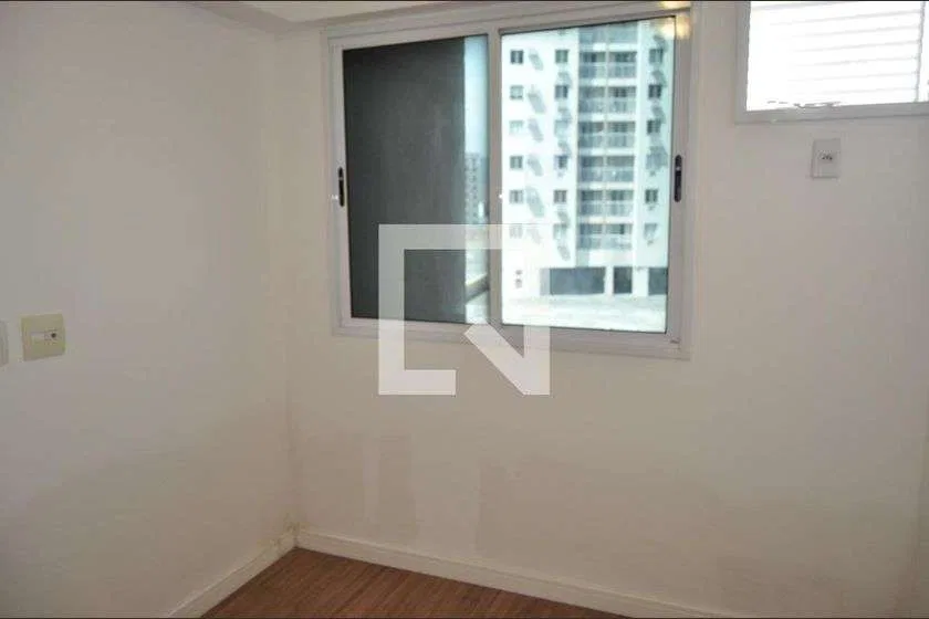 2-bedroom apartment with a home office — photo 15