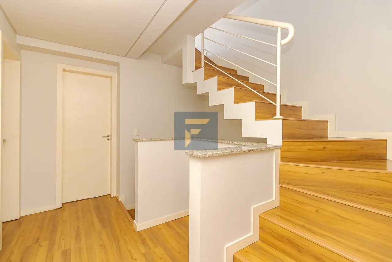 Furnished 140 m² house with 4 bedrooms and open-plan kitchen — photo 22