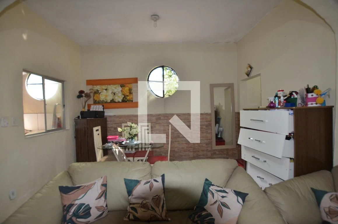 Furnished house with a gas stove and 1 bedroom — photo 11