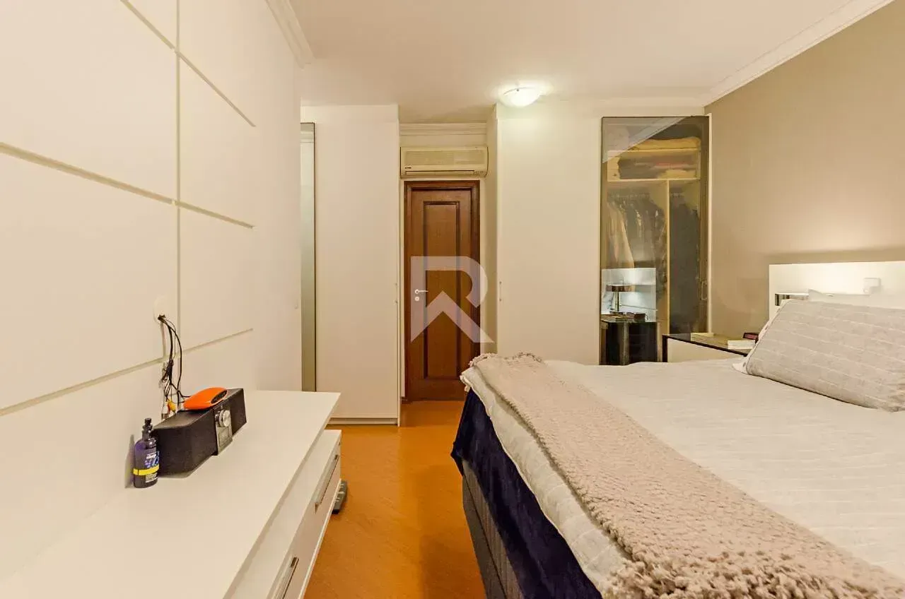 3-bedroom apartment with 3 parking spaces and home office — photo 15