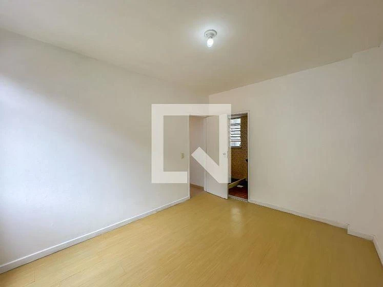 2-bedroom apartment with a mountain view — photo 13