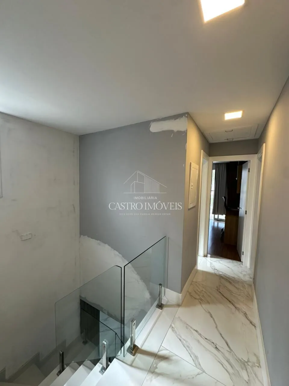 Furnished duplex house with 220 m² and 4 bedrooms — photo 10