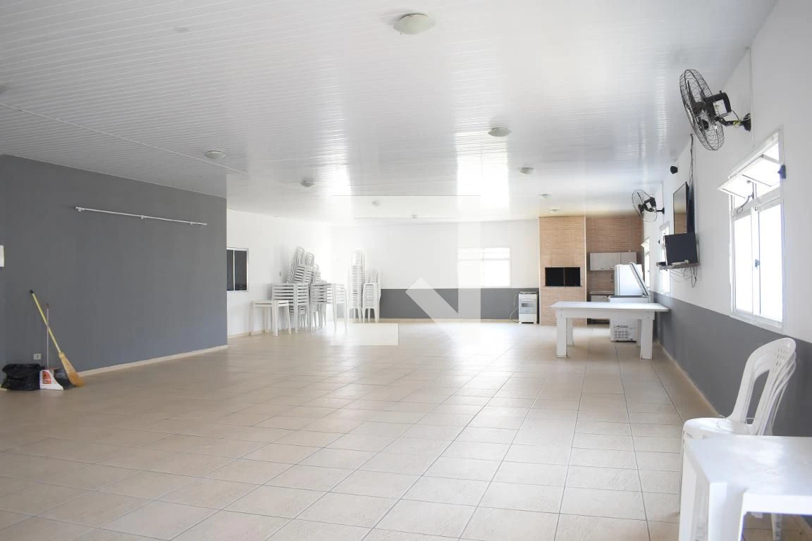 2-bedroom apartment with a washing machine in Curitiba — photo 28