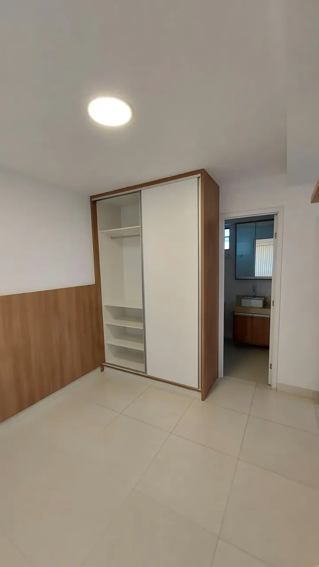 Квартира с 2 спальнями, в доме есть тренажёрный зал — photo 3