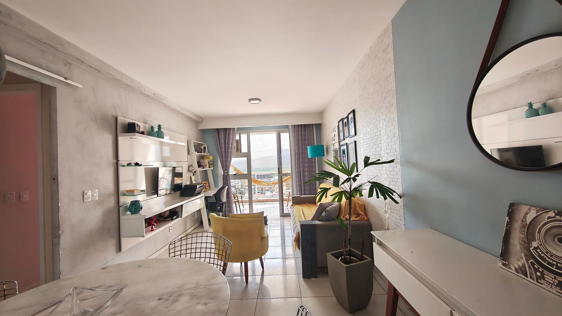 3-bedroom apartment with a mountain view in Rio de Janeiro — photo 21