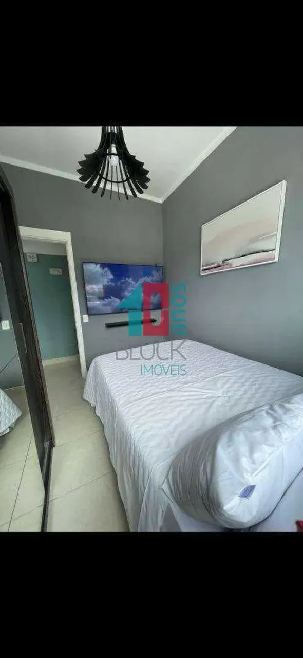 Furnished 2-bedroom apartment with 1 suite and balcony — photo 6