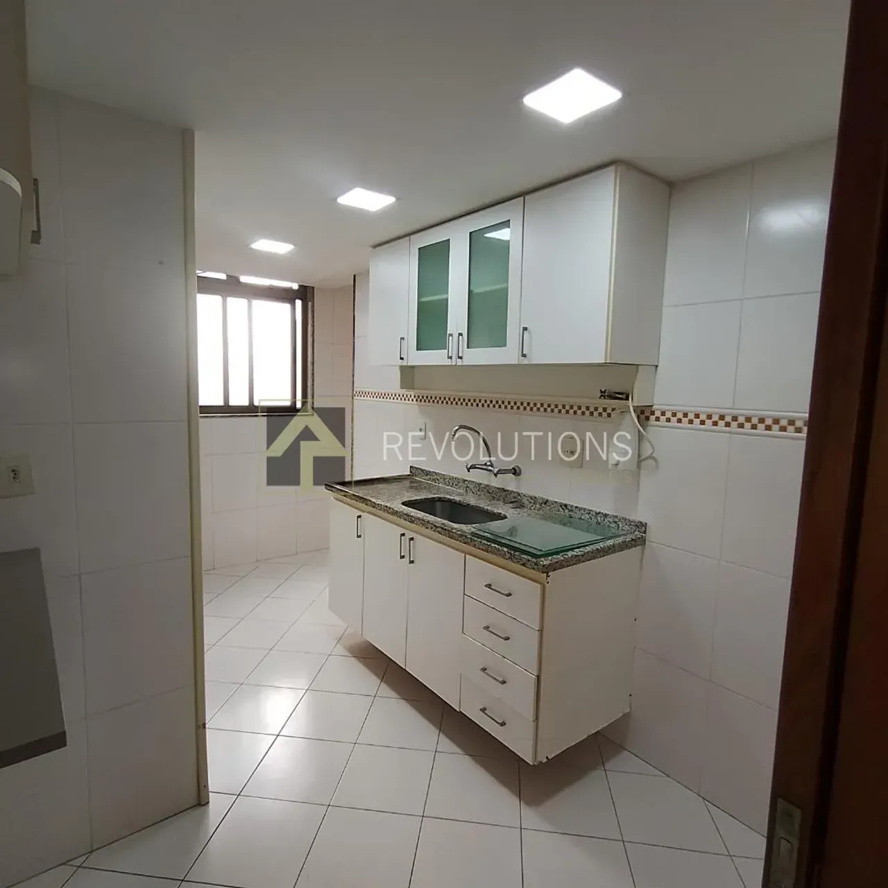 Apartment with 3 bedrooms, 3 baths and 2 parking spots — photo 11