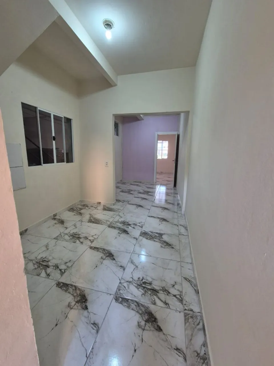 Rental house unfurnished with 1 bedroom and 1 bathroom