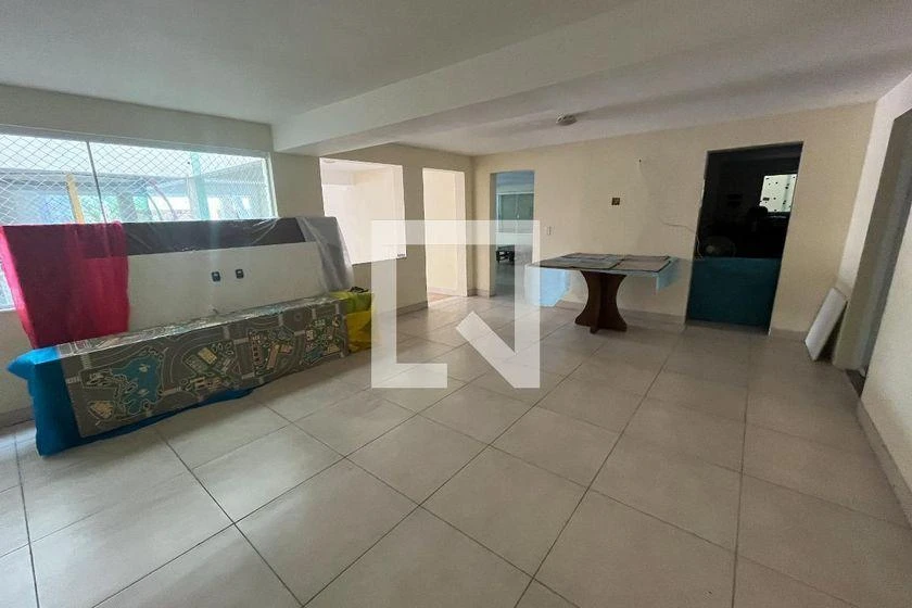 Casa sem mobília com 8 suítes e 1100 m² — photo 37