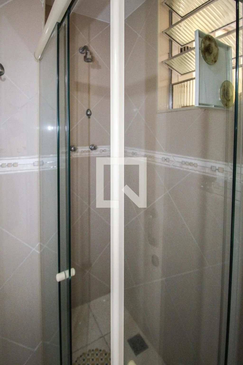 117 m² apartment with a private pool and a walk-in closet — photo 33