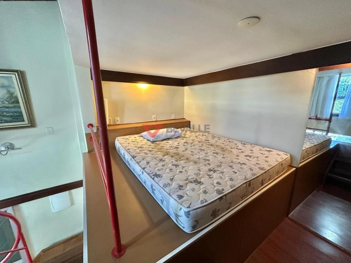 Cobertura linear com 300 m² e 5 quartos — photo 46