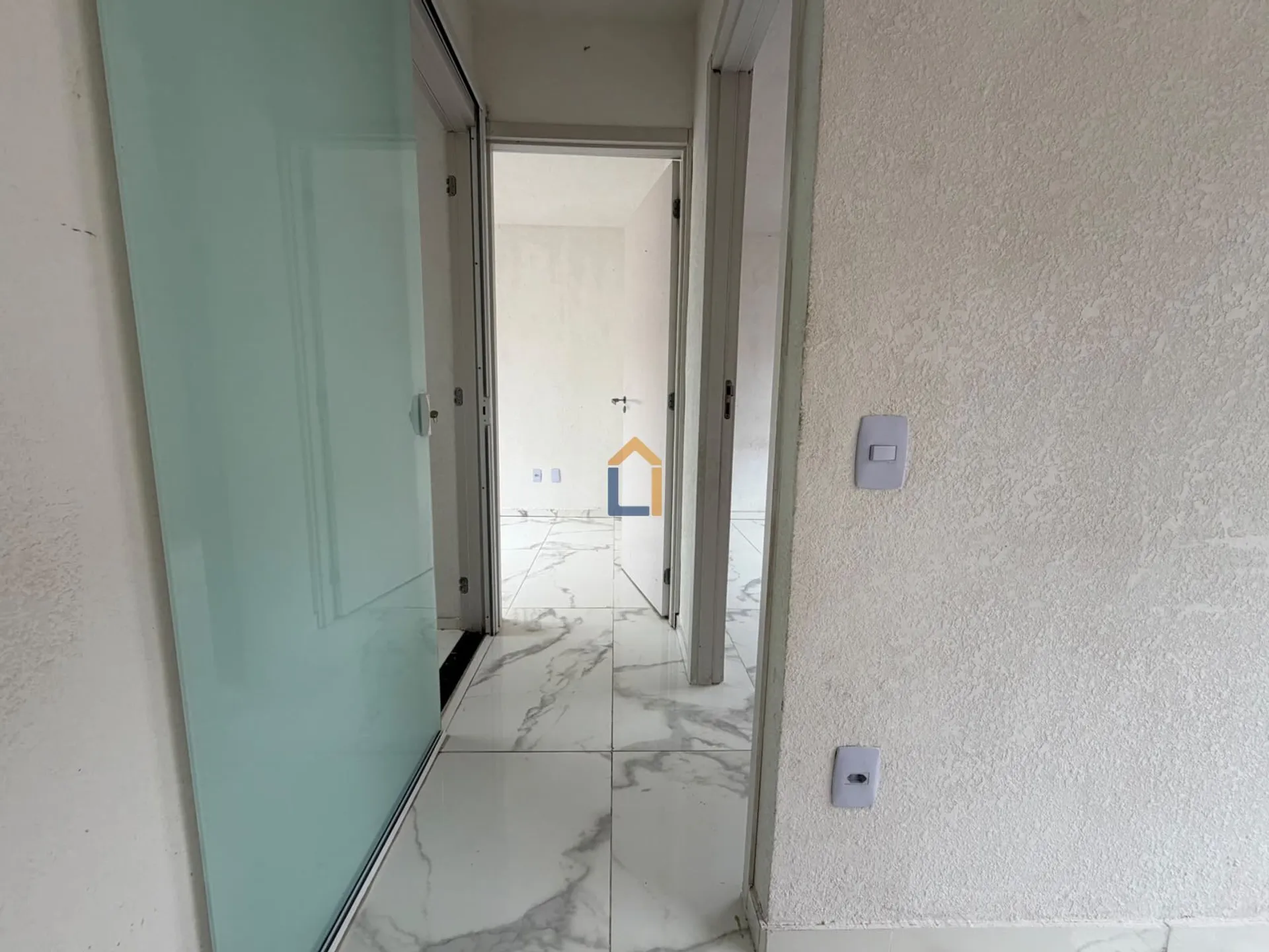 39 m² apartment with 2 bedrooms and 1 parking spot — photo 14