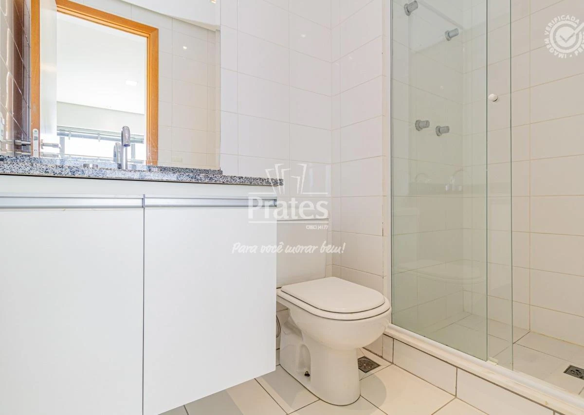Furnished 1-bedroom apartment with city view — photo 27