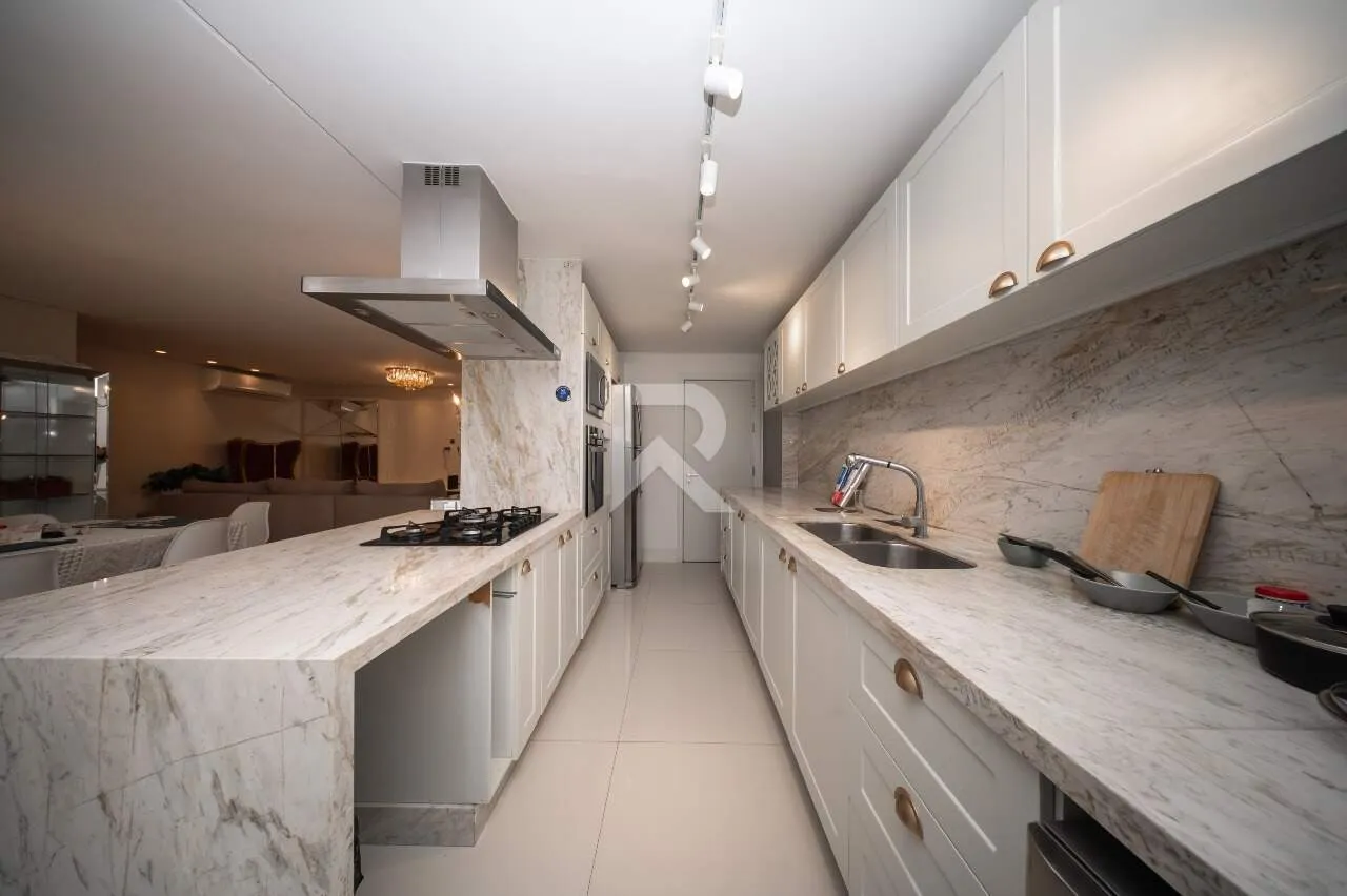 Apartamento mobiliado com 3 suítes e 130 m² — photo 16
