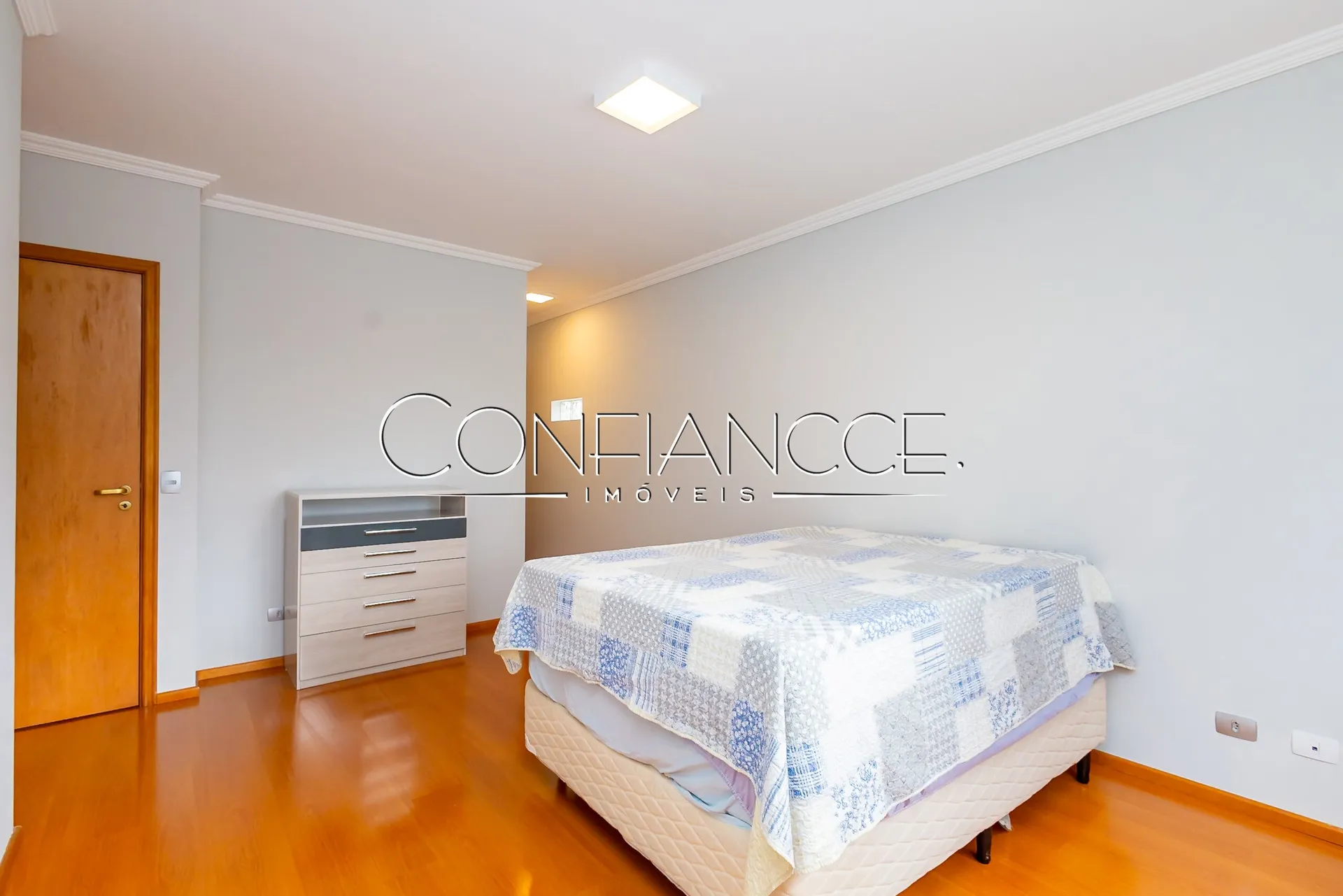Furnished house, 228 m², with a private BBQ — photo 23