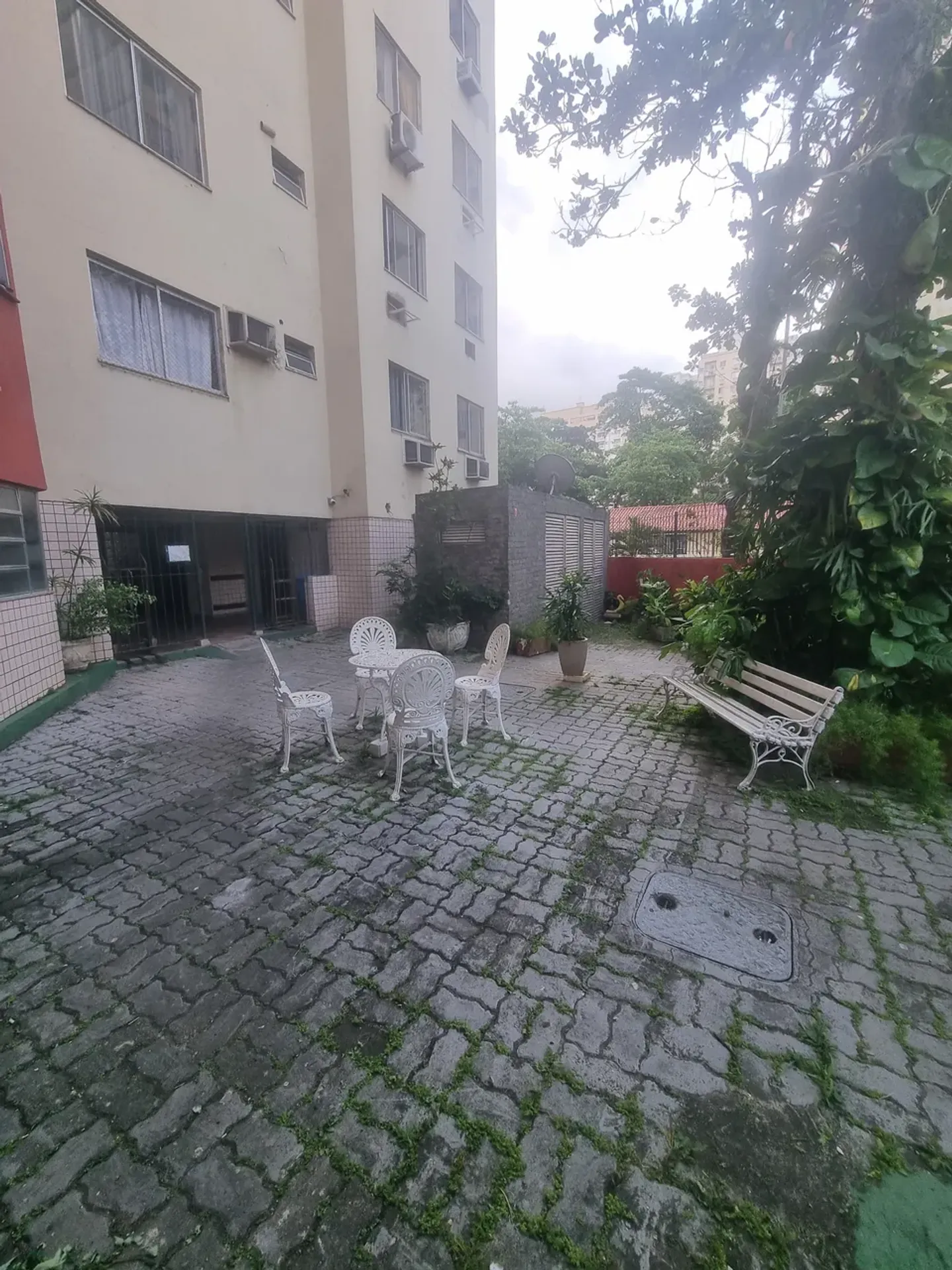 2-bedroom apartment with a mountain view in Rio de Janeiro — photo 20