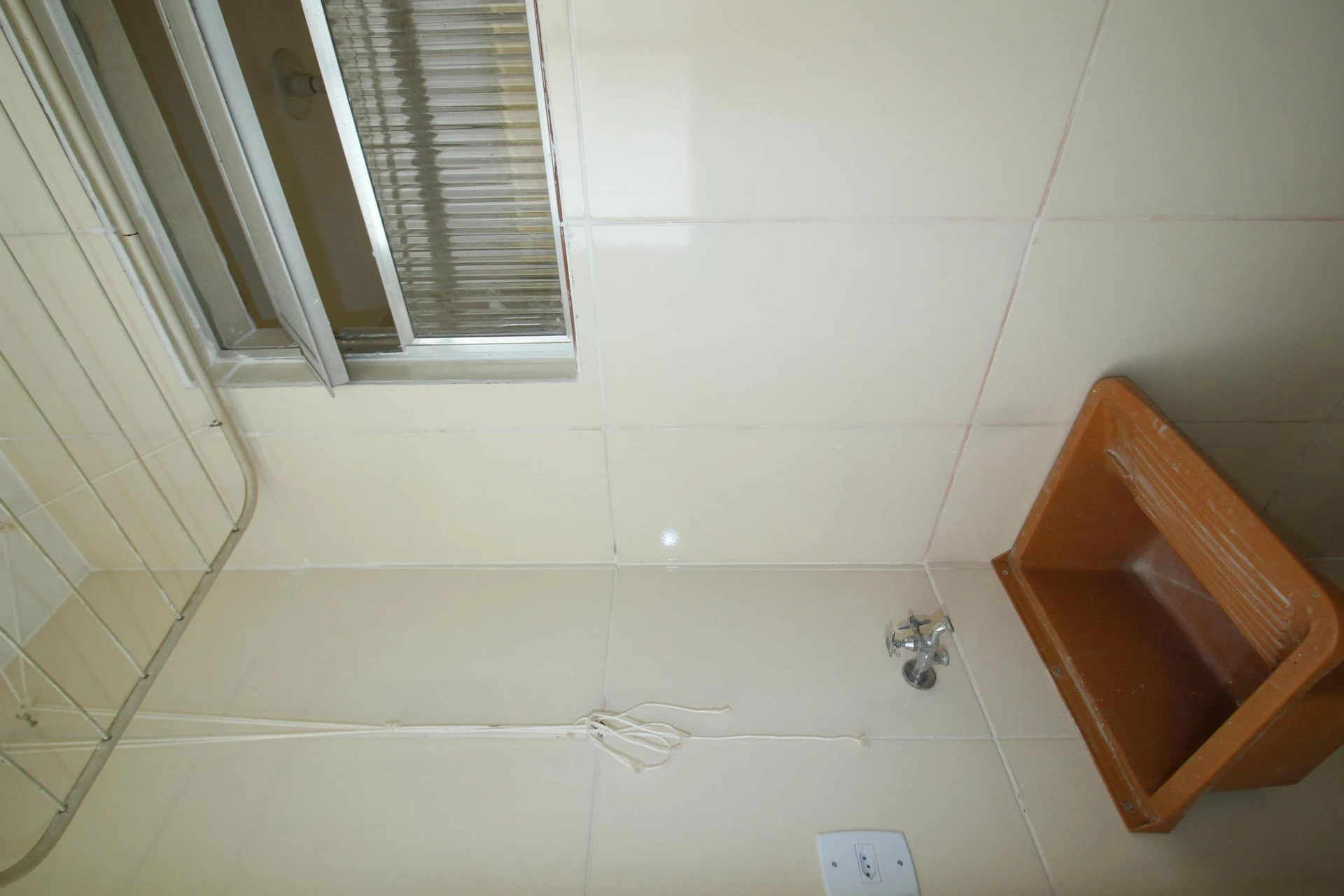 Apartment, 49 m², with a grill on the balcony — photo 14