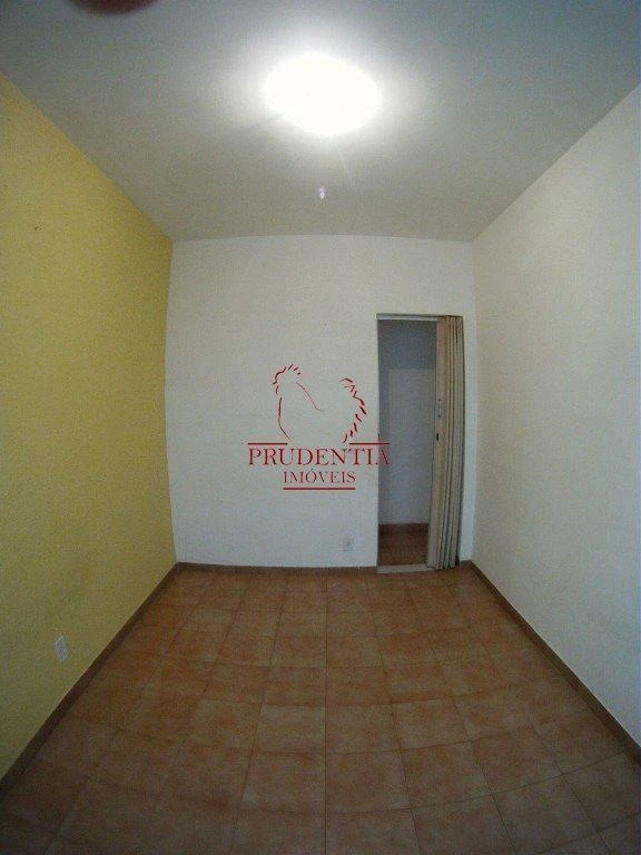 2-bedroom apartment with a separate kitchen and 45 m² — photo 14