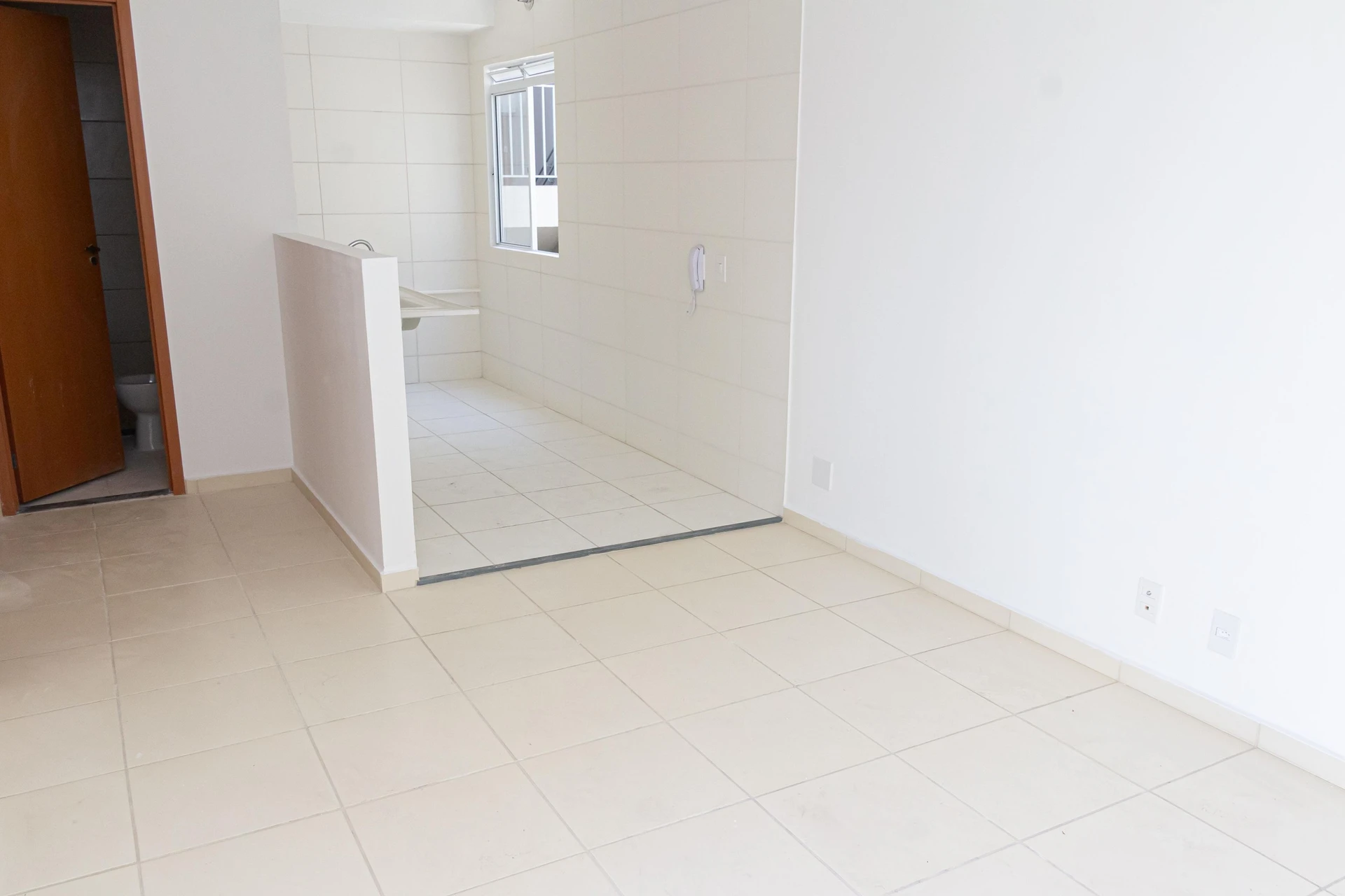 Rental apartment with 2 bedrooms and a balcony — photo 56