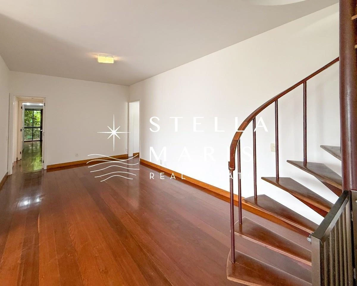 240 m² duplex penthouse with balcony grill and views — photo 32