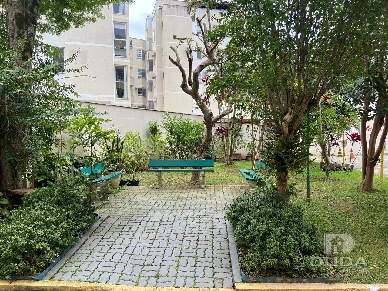 3-bedroom apartment, 1 with its own bathroom, 103 m² — photo 12