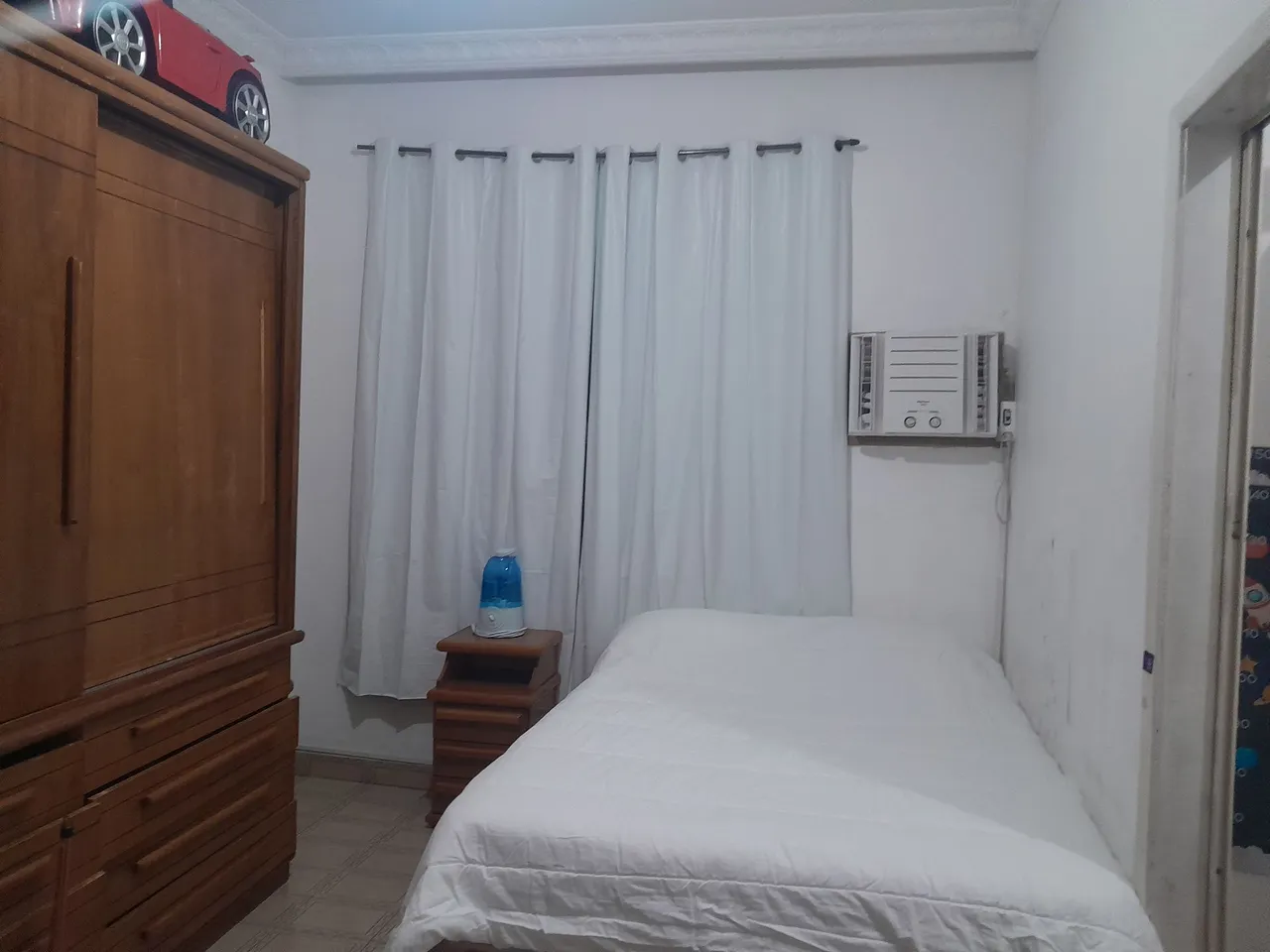 Apartment with 3 bedrooms and 1 bathroom, no parking