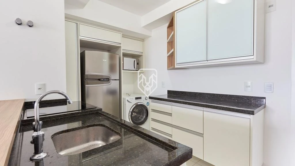 2-bedroom apartment with a washing machine — photo 12