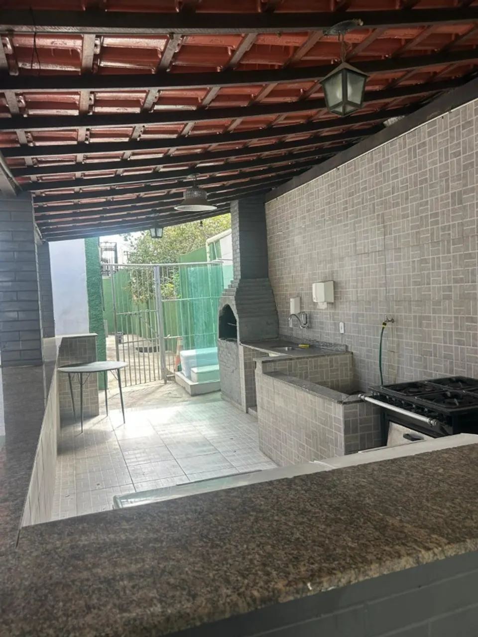 Квартира с 2 спальнями, 50 м² и кухней с газовой плитой — photo 8