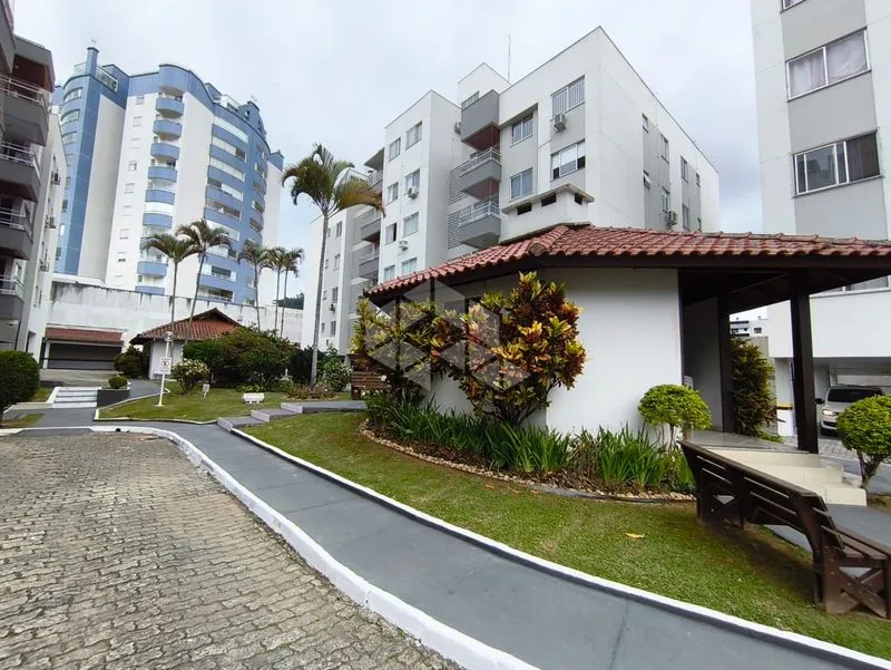 70 m² apartment with 2 bedrooms and 1 parking spot — photo 25