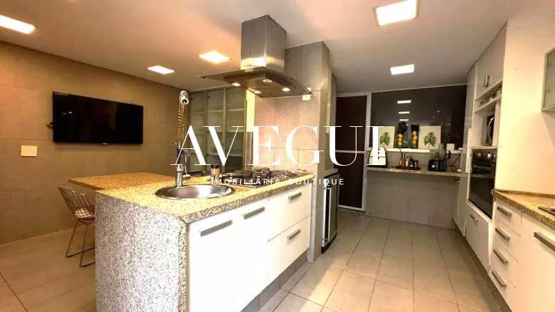 Furnished house with 4 bedrooms and 5 bathrooms — photo 21