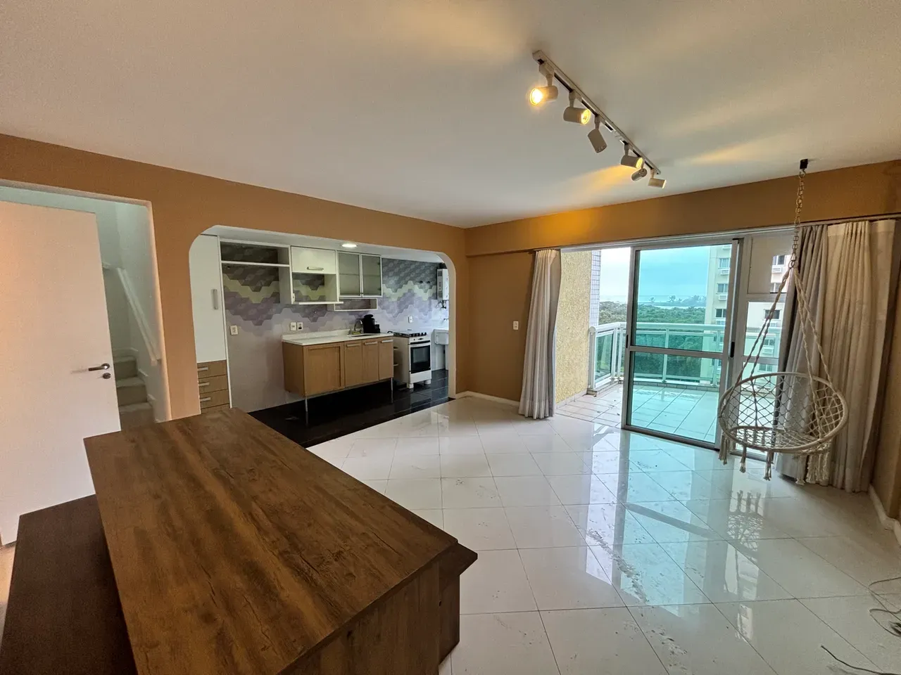 100 m² duplex apartment with 2 bedrooms and a balcony — photo 35