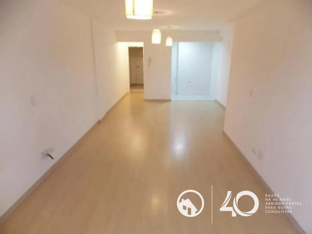 One-bedroom, 53 m² apartment in Curitiba — photo 10