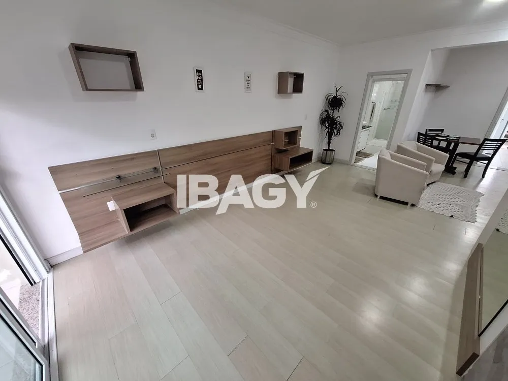 Меблированная квартира с 1 спальней и ванной, 100 м²