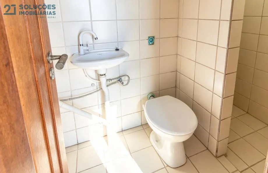 7-bedroom house with a bathtub in Florianópolis — photo 5