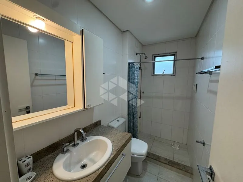 Furnished apartment, 150 m², with a glass-enclosed balcony — photo 26