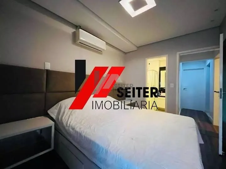 Меблированная квартира 212 м² с застекленным балконом — photo 14
