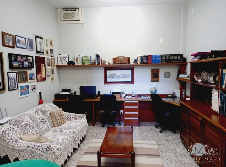 Casa de 300 m² com 5 suítes e vista para água e montanhas — photo 8