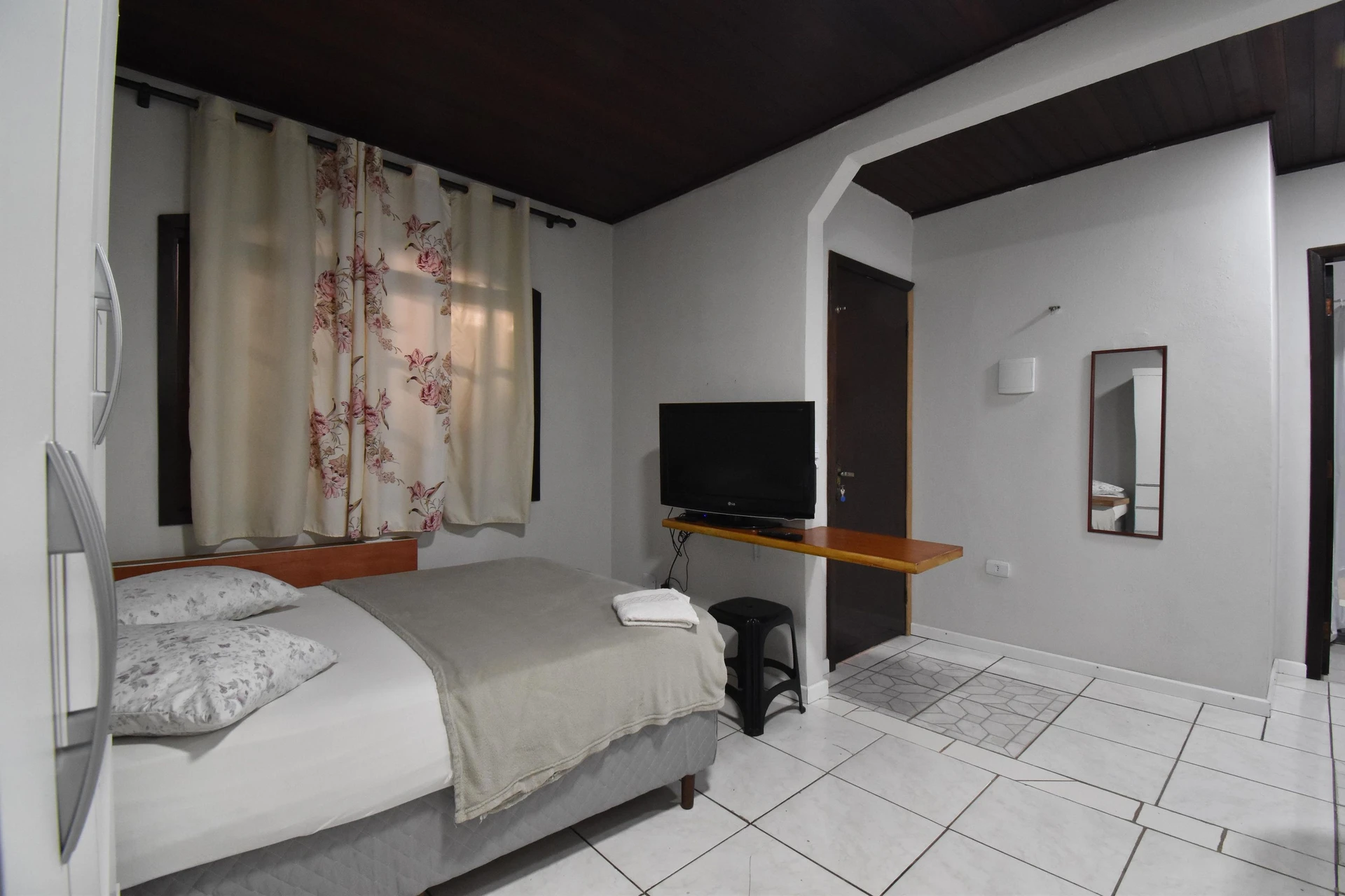 Furnished studio, 20 m², with a home office