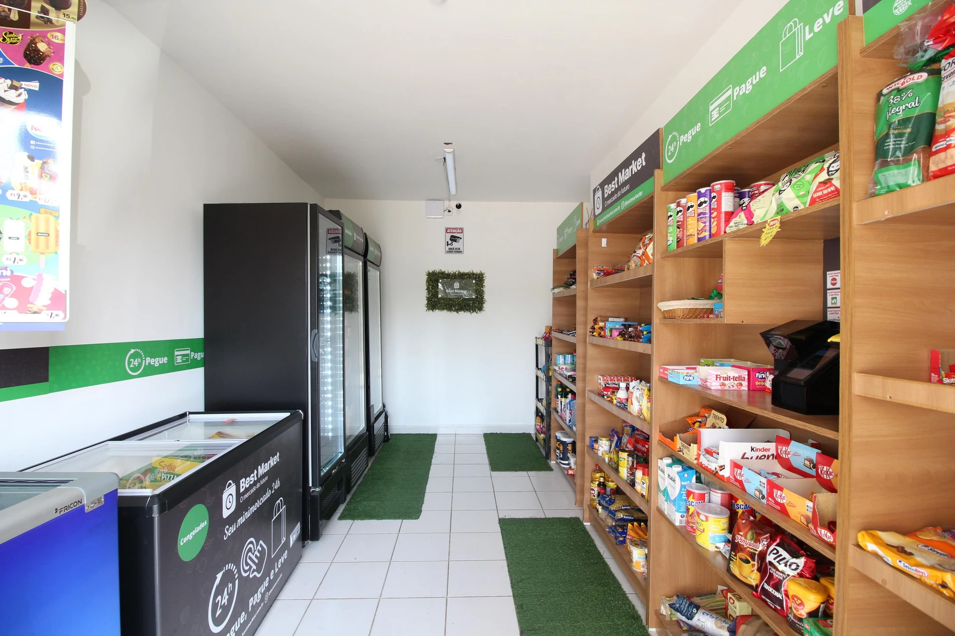 Apartamento mobiliado com 2 quartos e varanda — photo 33