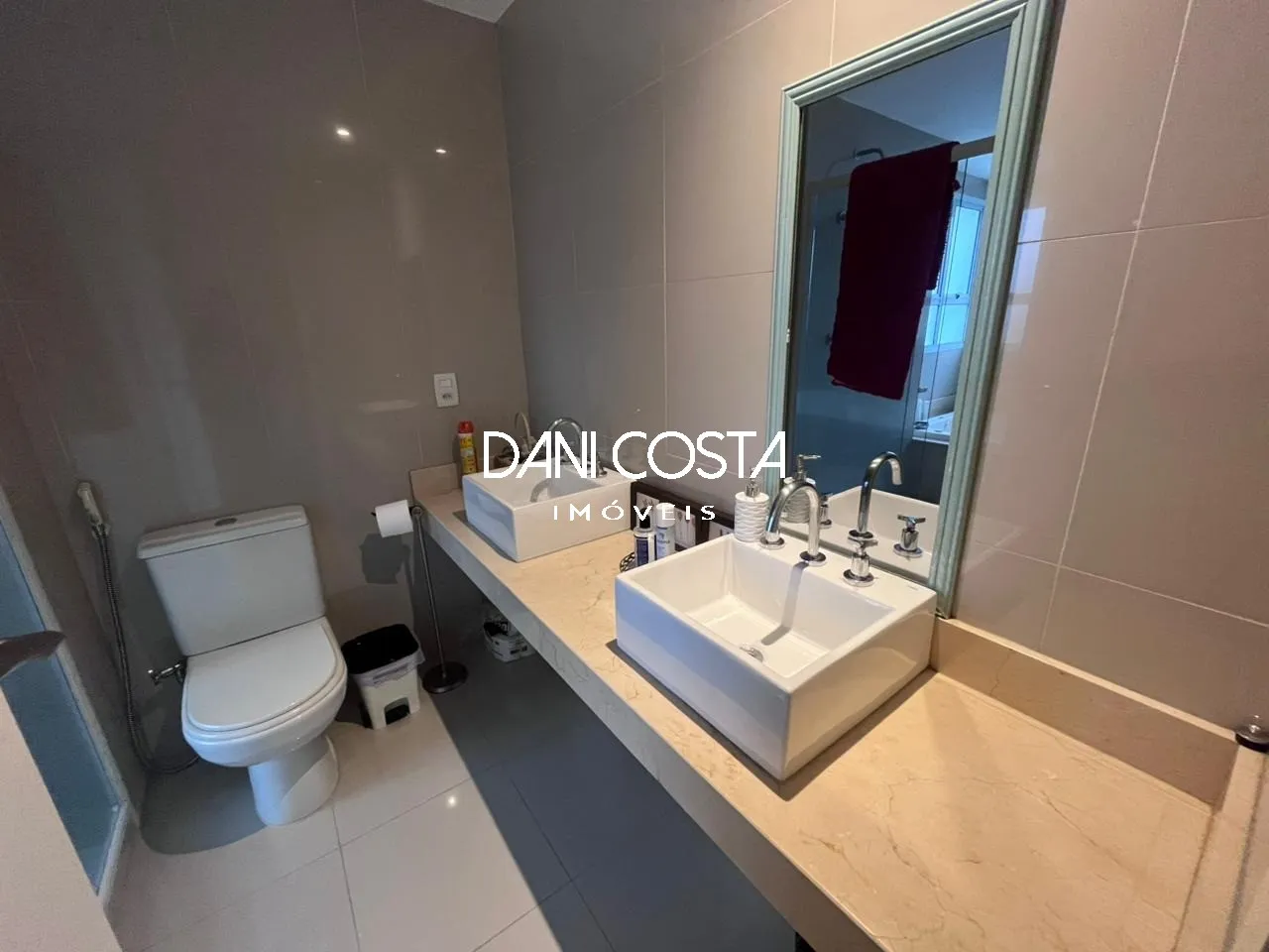 4-bedroom apartment with 227 m² and 3 parking spaces — photo 24