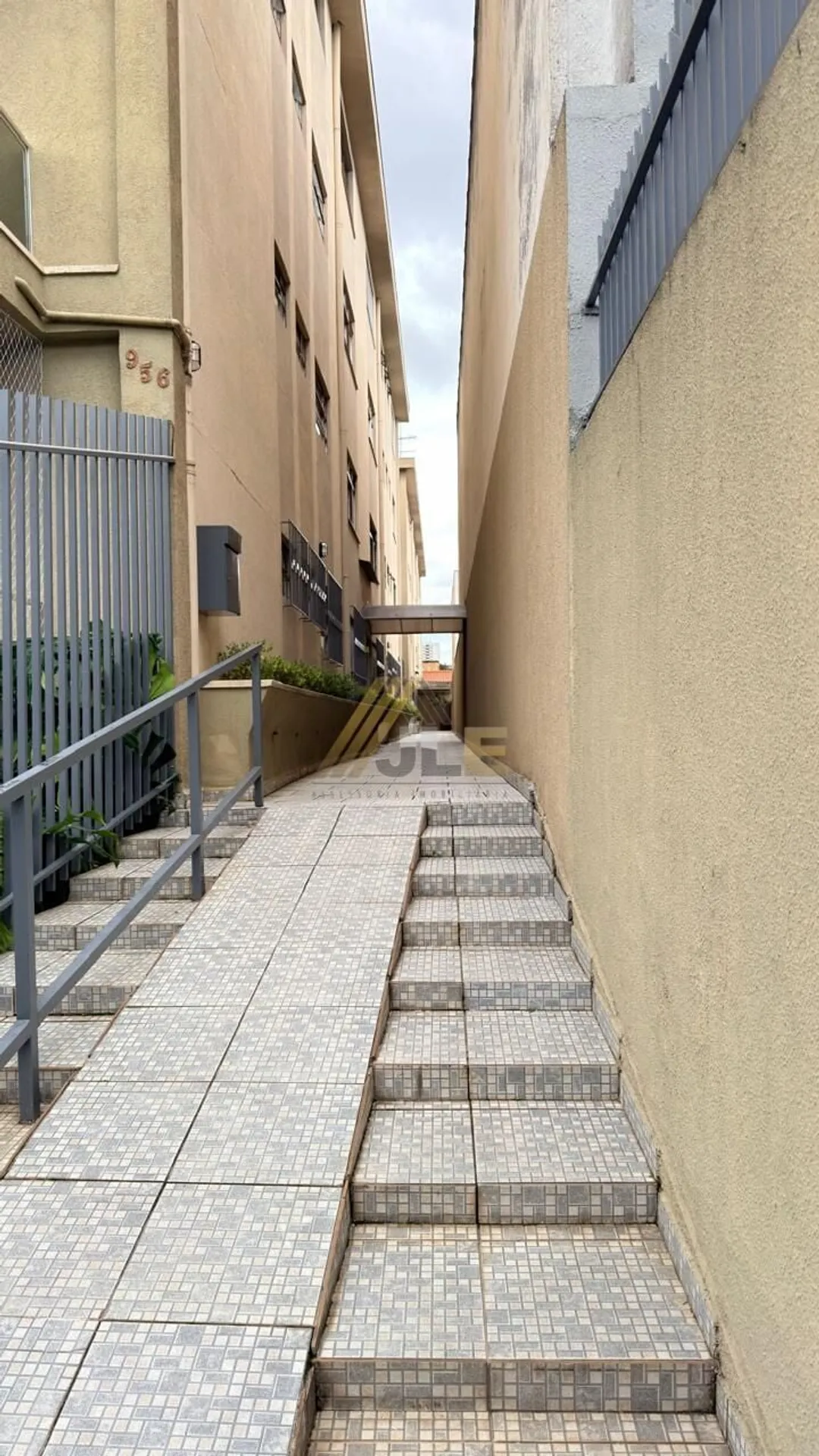 3-bedroom apartment with a home office in Curitiba — photo 12
